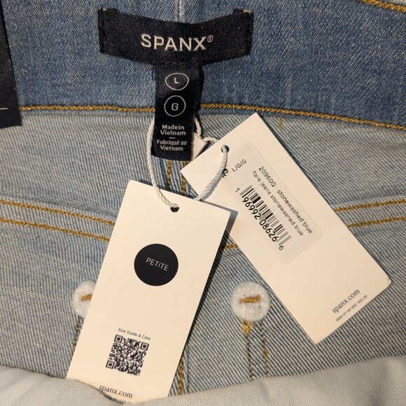 NWT Spanx Pull-On Flare Jeans Womens Size Large Light Stonewash Blue Stretch - Picture 5 of 8